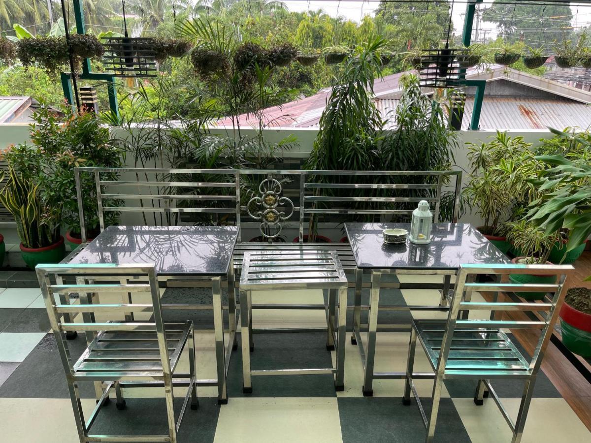 Italy Condotel Darasa Tanauan  Extérieur photo