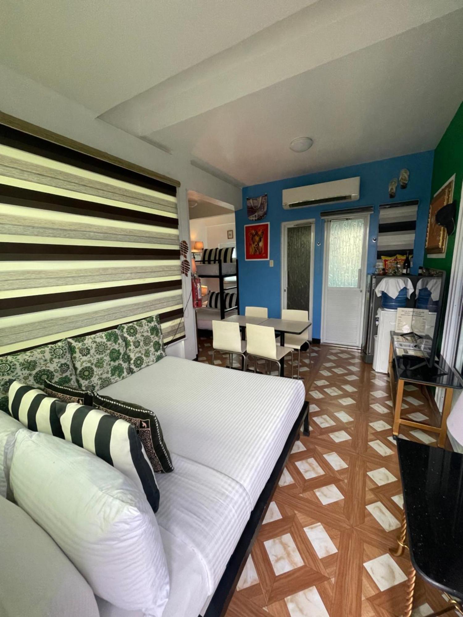 Italy Condotel Darasa Tanauan  Extérieur photo